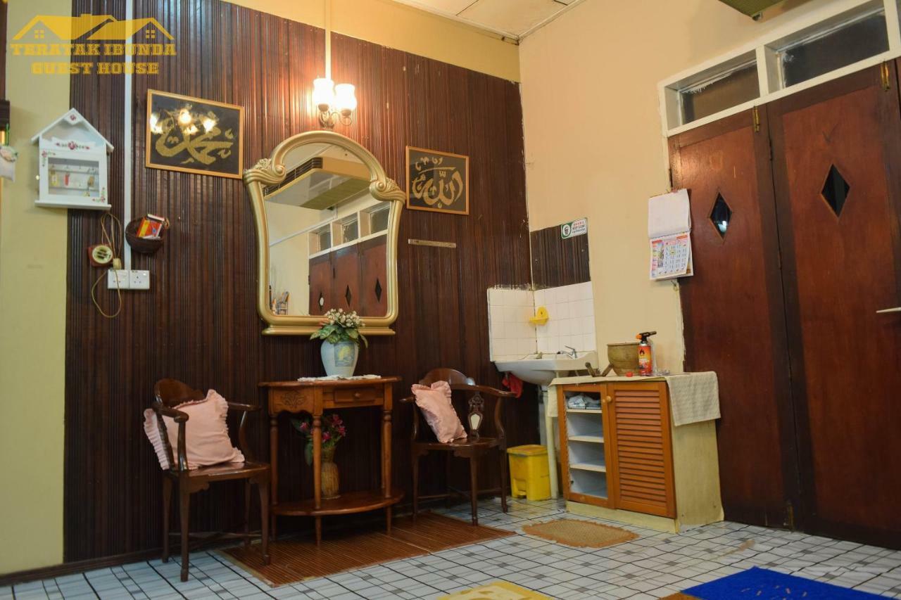Teratak Ibunda Guest House Kota Bharu Exterior foto